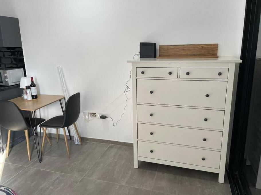 Apartamento Lovely Flat In The Center 36 Tel Aviv Exterior foto