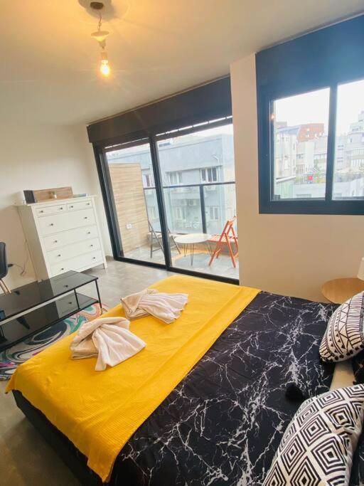 Apartamento Lovely Flat In The Center 36 Tel Aviv Exterior foto